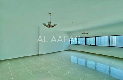 Apartment - 1 - 2 for rent in New Al Taawun Road - Al Taawun - Sharjah