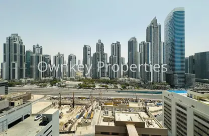 شقة - 3 غرف نوم - 4 حمامات للايجار في برج اسكيب - الخليج التجاري - دبي