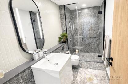 Apartment - Studio - 1 Bathroom for sale in Peninsula Three - Peninsula - Business Bay - Dubai Apartment - Studio - 1 Bathroom for sale in Peninsula Three - Peninsula - Business Bay - Dubai