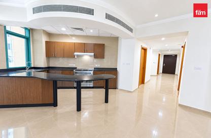 Apartment - 2 - 3 for sale in Marina Crown - Dubai Marina - Dubai