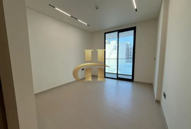121990770 - Property Image 3