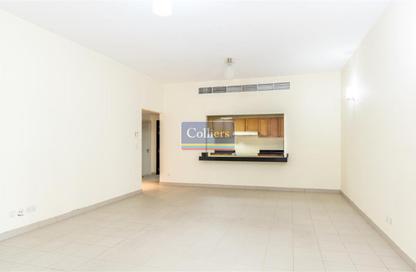 Apartment - 3 - 3 for rent in The Centre Residence - Al Muraqqabat - Deira - Dubai Apartment - 3 - 3 for rent in The Centre Residence - Al Muraqqabat - Deira - Dubai
