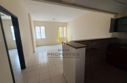 Apartment - 1 Bedroom - 1 Bathroom for rent in Building P15 - France Cluster - International City - Dubai Apartment - 1 Bedroom - 1 Bathroom for rent in Building P15 - France Cluster - International City - Dubai