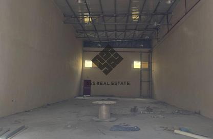 Warehouse - Studio for rent in Umm Dir - Umm Al Quwain