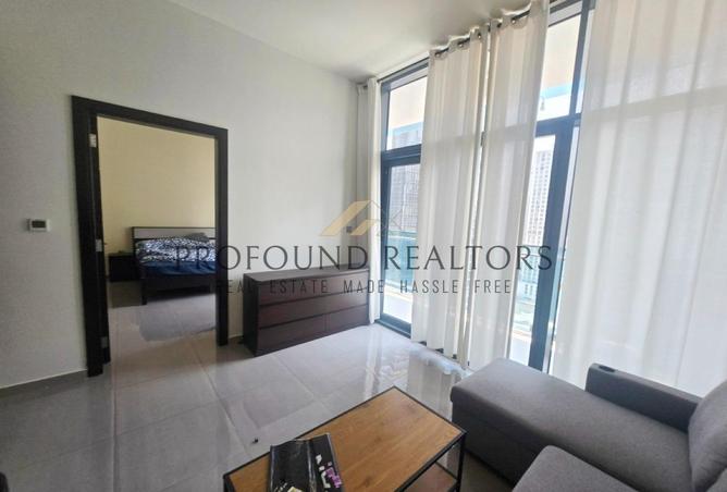 Furnished | Higher Floor | Well Maintained photo 3