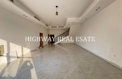 Villa - 5 - 7 for rent in Al Hooshi Villas - Hoshi - Al Badie - Sharjah