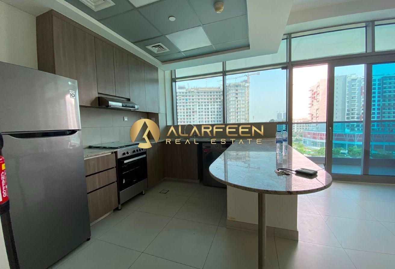 Spacious 1 BR | Great Layout | Chiller Free photo 7