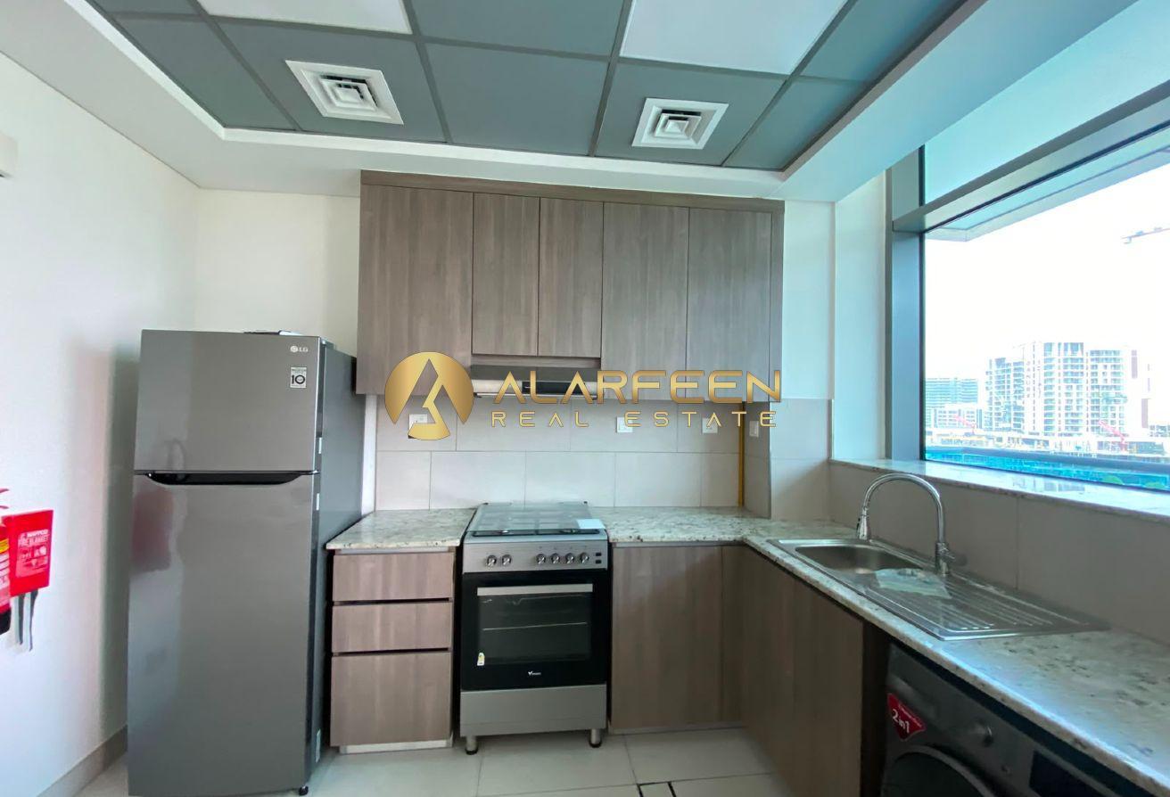 Spacious 1 BR | Great Layout | Chiller Free photo 12
