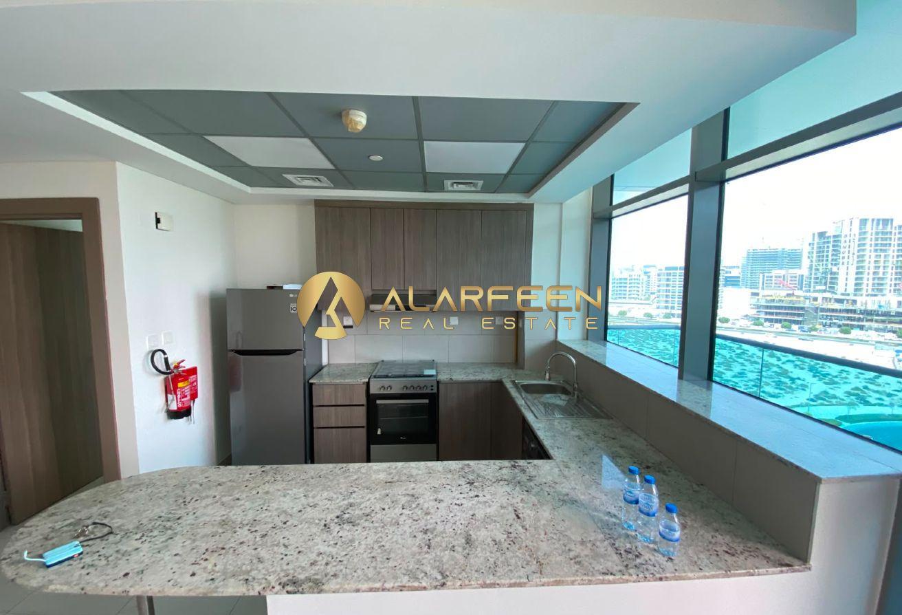 Spacious 1 BR | Great Layout | Chiller Free photo 13