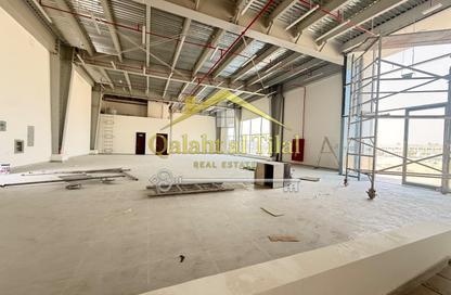 Show Room - Studio - 2 Bathrooms for rent in Al Sajaa Industrial - Al Sajaa - Sharjah
