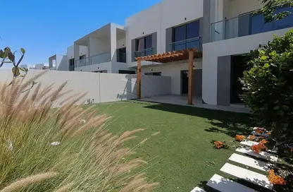 تاون هاوس - 3 غرف نوم - 4 حمامات للايجار في ذا سيدارس - فدان ياس - جزيرة ياس - أبوظبي تاون هاوس - 3 غرف نوم - 4 حمامات للايجار في ذا سيدارس - فدان ياس - جزيرة ياس - أبوظبي