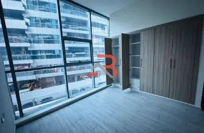 شقة - غرفة نوم - 2 حمامات للايجار في برج فلامنغو Z2 - ارجان - دبي