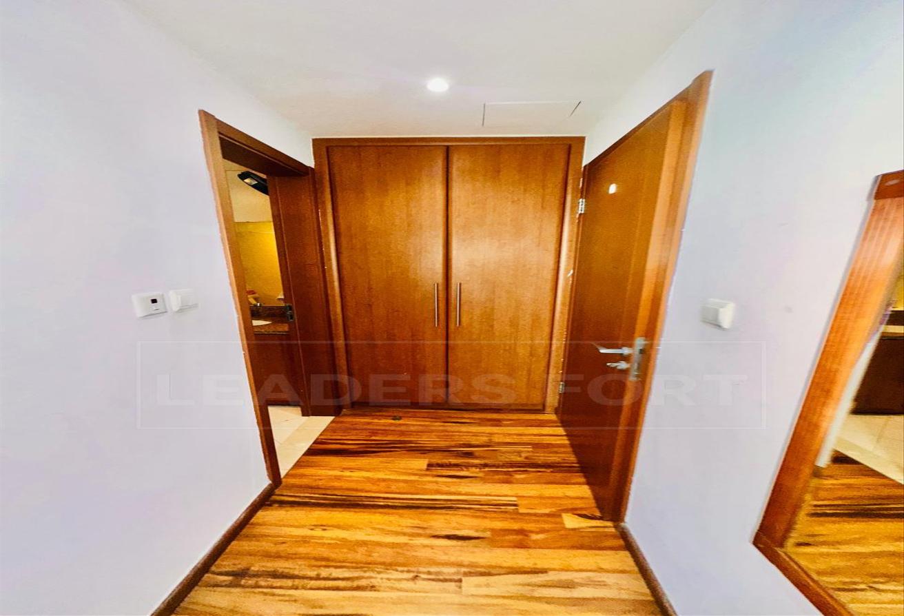 Close To Metro | Fully Furnished | With Balcony photo 6