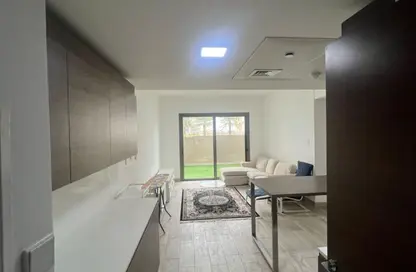 شقة - غرفة نوم - 2 حمامات للبيع في ايزي18 - المدينة العالمية المرحلة 2 - 4 الورسان - الورسان - دبي