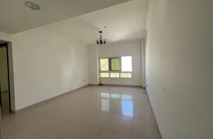 Apartment - 1 Bedroom - 2 Bathrooms for rent in Al Mahatta Building - Al Mahatta - Al Qasimia - Sharjah