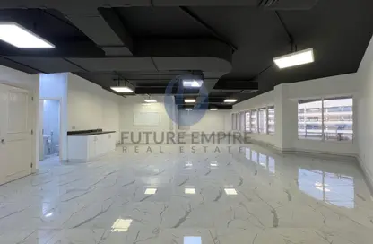 Office Space - Studio for rent in Dune Building - Al Diyafah - Al Satwa - Dubai