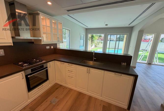 56955652 - Property Image 2