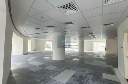 مكتب - استوديو - 1 حمام للايجار في برج بارك - شارع الشيخ زايد - دبي