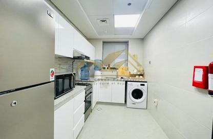 Apartment - 1 Bedroom - 2 Bathrooms for rent in Jumeirah Garden City - Al Satwa - Dubai