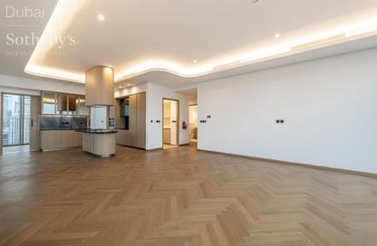 Apartment - 3 Bedrooms - 3 Bathrooms for sale in Jumeirah Living Business Bay - Peninsula - Business Bay - Dubai