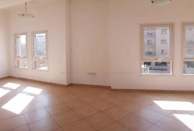 103282620 - Property Image 3