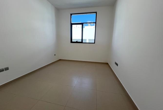 117710399 - Property Image 3