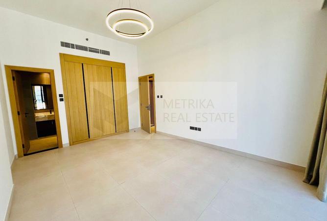 68273054 - صورة العقار 2