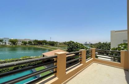 Villa - 5 Bedrooms - 6 Bathrooms for rent in Meadows 6 - Meadows - Dubai