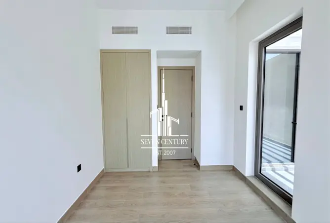 165042983 - Property Image 3