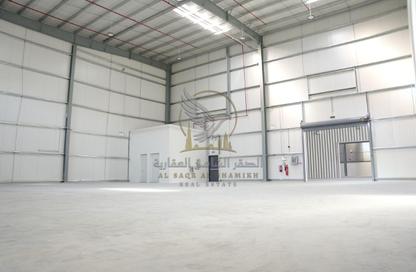 Warehouse - Studio - 1 for rent in Al Jlail - Al Sajaa - Sharjah