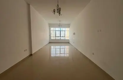 Apartment - 2 Bedrooms - 2 Bathrooms for rent in New Al Taawun Road - Al Taawun - Sharjah