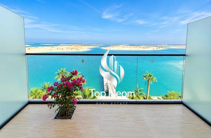 Apartment - Studio - 1 for sale in Portofino Hotel - The Heart of Europe - The World Islands - Dubai