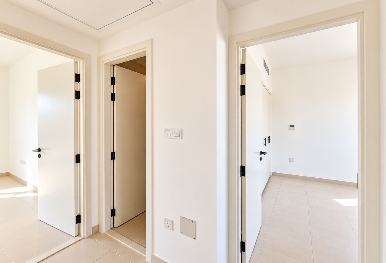 3 bedroom townhouse in Safi Townhouses, Town Square: 14
