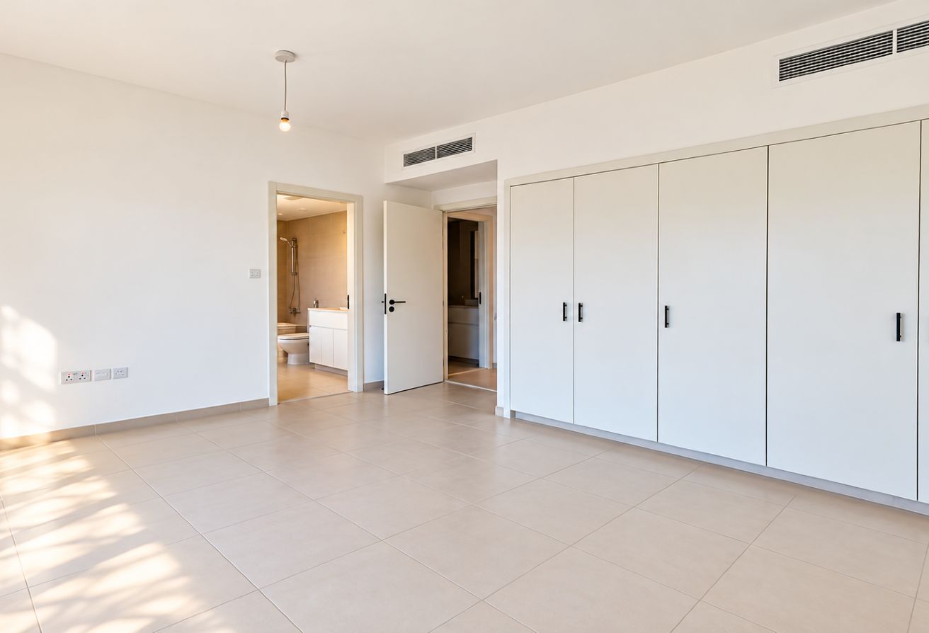 3 bedroom townhouse in Safi Townhouses, Town Square: 7