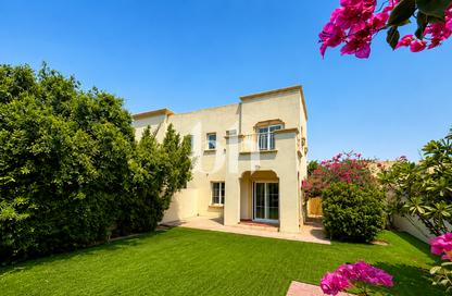 Villa - 2 Bedrooms - 3 Bathrooms for rent in Springs 12 - The Springs - Dubai