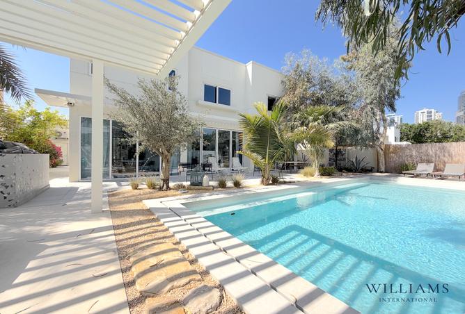 56551009 - Property Image 2