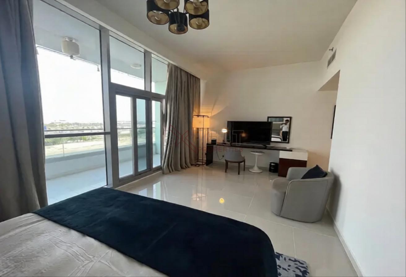 Fully Furnished Studio|Bright Layout|Balcony Views photo 4