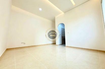 Apartment - Studio - 1 Bathroom for rent in Al Mushrif Villas - Al Mushrif - Abu Dhabi