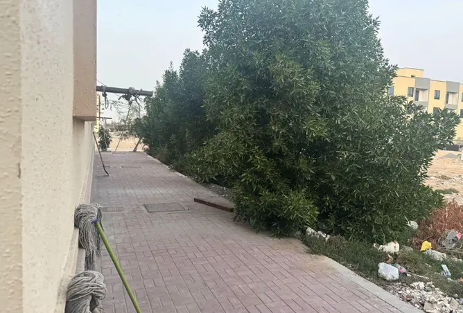 87033848 - صورة العقار 2