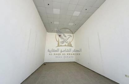 Warehouse - Studio - 1 for rent in Al Sajaa Industrial - Al Sajaa - Sharjah
