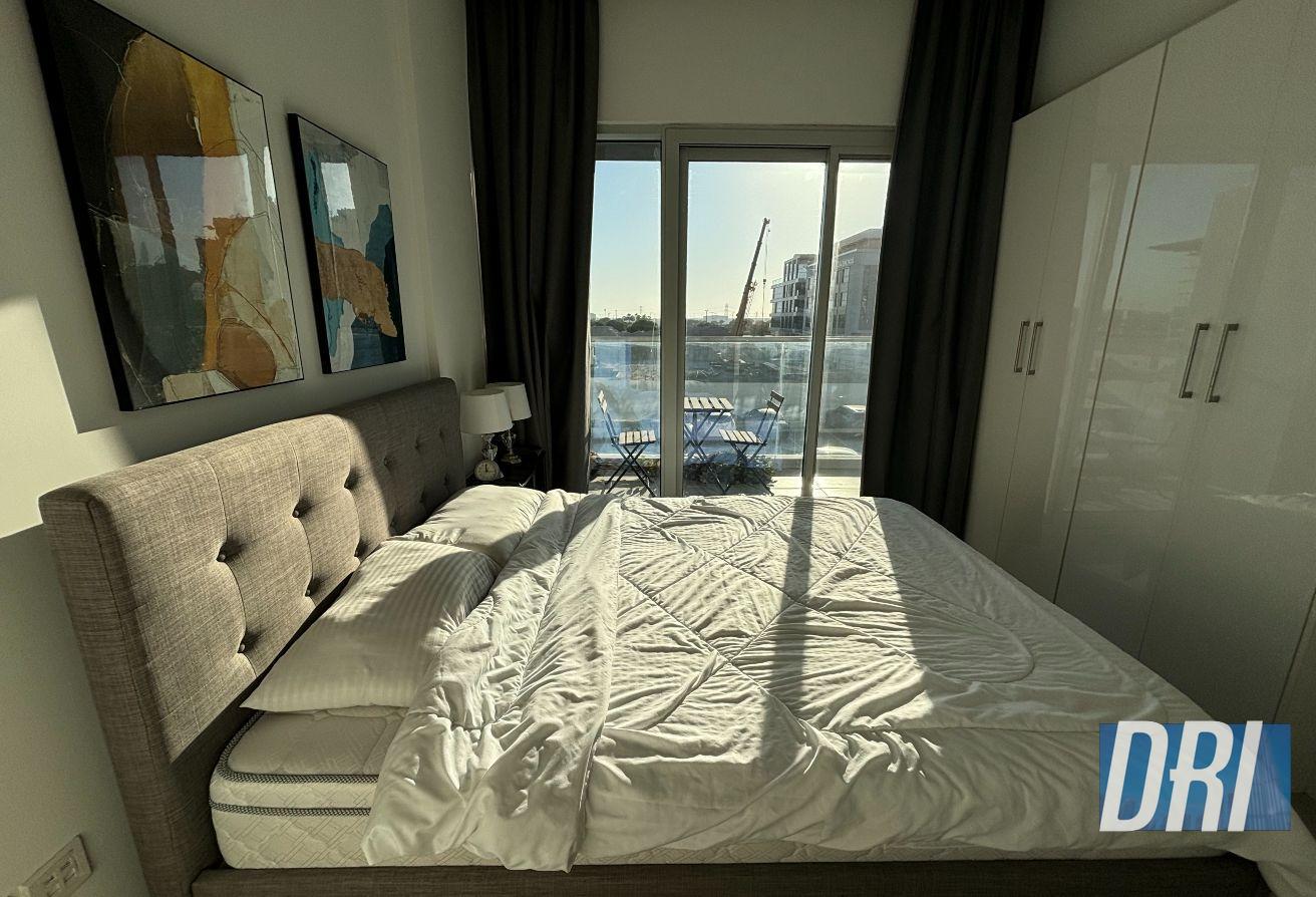 Ready to move | BurjKhalifa View | FULLY FURNISHED photo 10