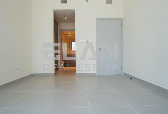 92262580 - Property Main Image