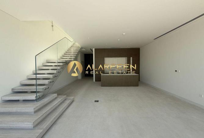 99129178 - Property Image 2