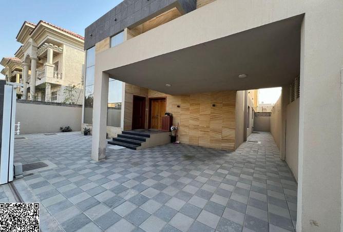 55740235 - Property Image 2