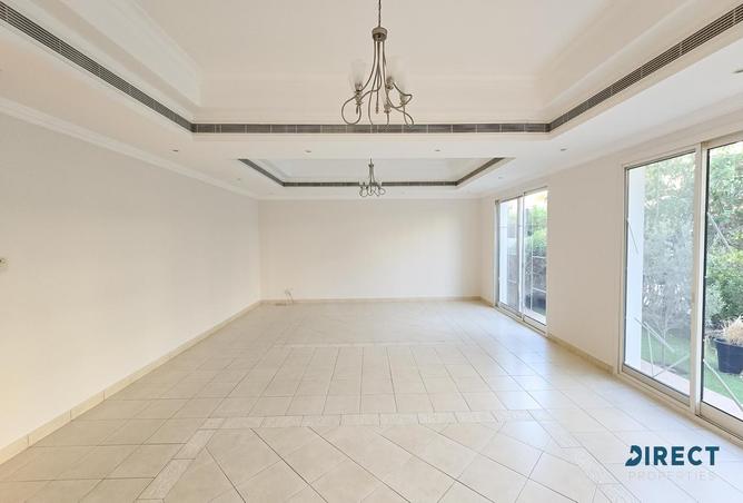 77363405 - Property Image 2