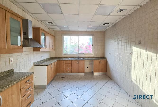 77363405 - Property Image 3