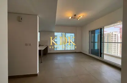 Apartment - 1 Bedroom - 2 Bathrooms for rent in Imperial Tower - District 17 - Jumeirah Village Circle - Dubai