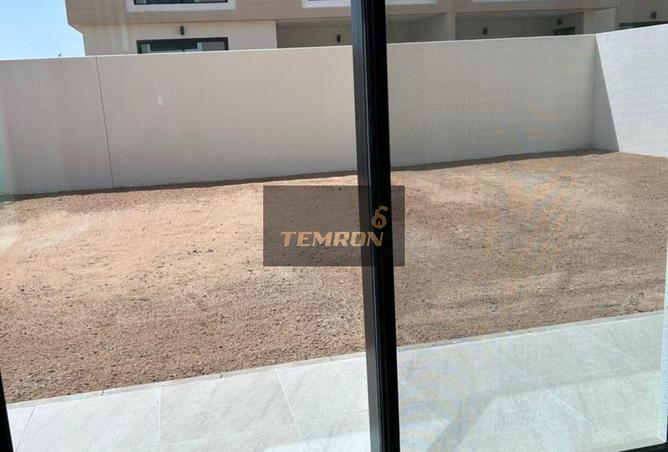 64404537 - Property Image 3