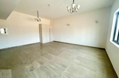 Apartment - Studio - 1 for rent in Jumeirah Garden City - Al Satwa - Dubai