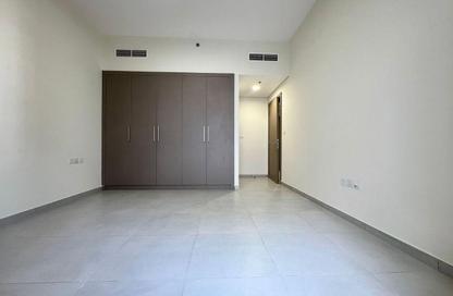 Apartment - 1 Bedroom - 2 Bathrooms for rent in International City Phase 2 - Al Warsan 4 - Al Warsan - Dubai Apartment - 1 Bedroom - 2 Bathrooms for rent in International City Phase 2 - Al Warsan 4 - Al Warsan - Dubai